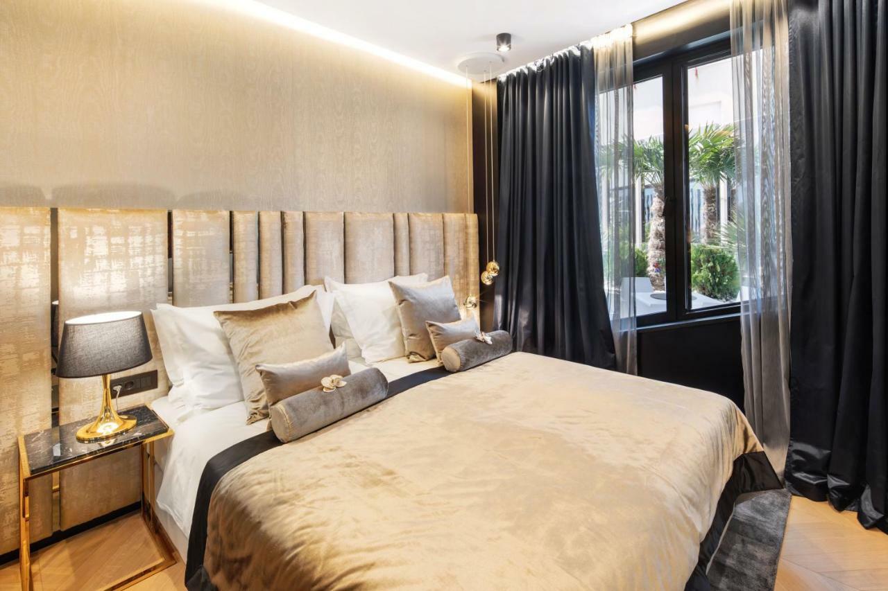 Posh Residence Luxury Suites Split Exteriör bild